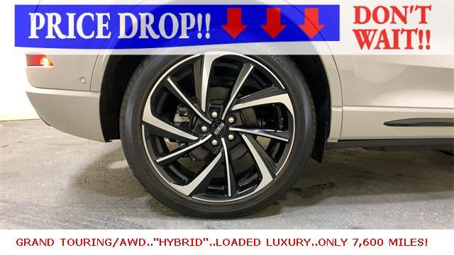 used 2024 Lincoln Corsair car, priced at $49,500