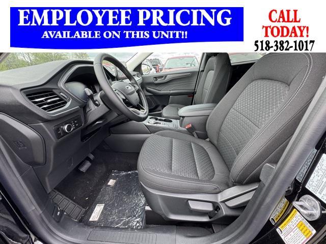 new 2025 Ford Escape car, priced at $30,832