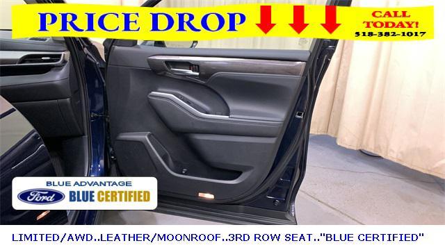 used 2021 Toyota Highlander car, priced at $31,900