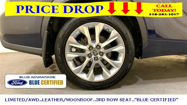 used 2021 Toyota Highlander car, priced at $31,900