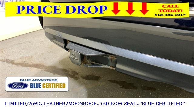 used 2021 Toyota Highlander car, priced at $31,900