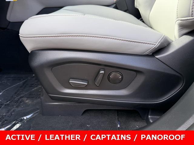 new 2025 Ford Explorer car, priced at $49,000