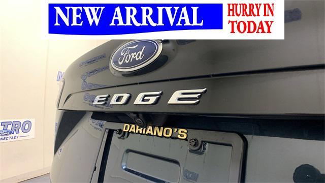 used 2022 Ford Edge car, priced at $29,700