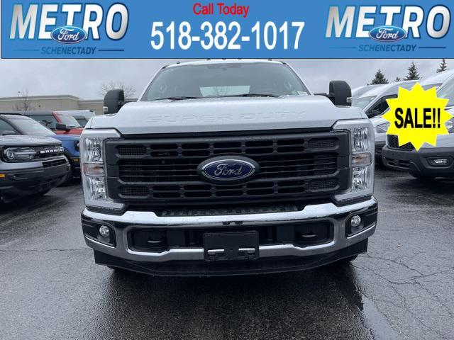 new 2023 Ford F-250 car, priced at $48,500