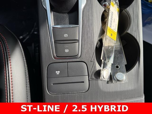 new 2025 Ford Escape car, priced at $31,000