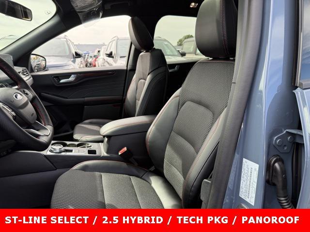 new 2025 Ford Escape car, priced at $33,500