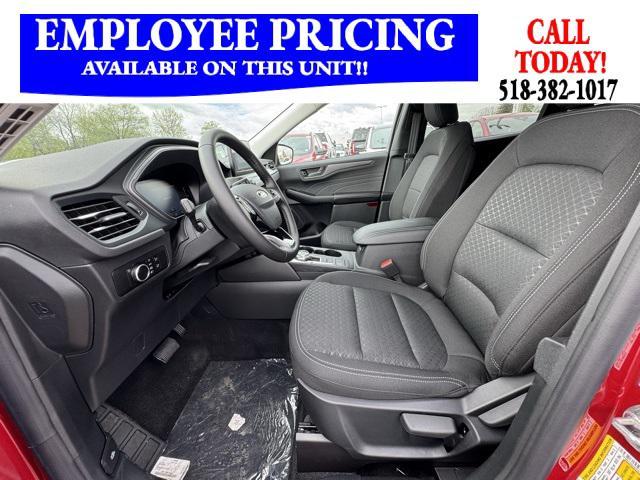 new 2025 Ford Escape car, priced at $30,832