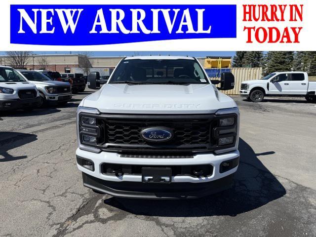 new 2025 Ford F-250 car, priced at $59,000