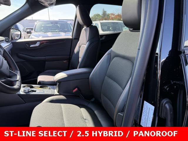 new 2025 Ford Escape car, priced at $33,000