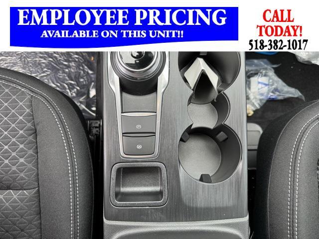 new 2025 Ford Escape car, priced at $32,147