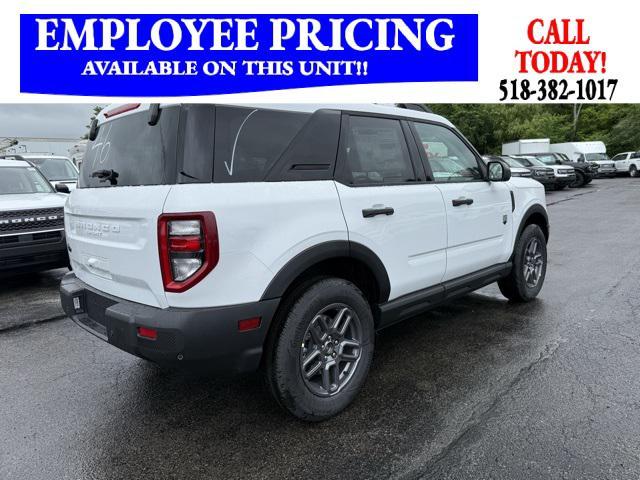 new 2025 Ford Bronco Sport car, priced at $32,457