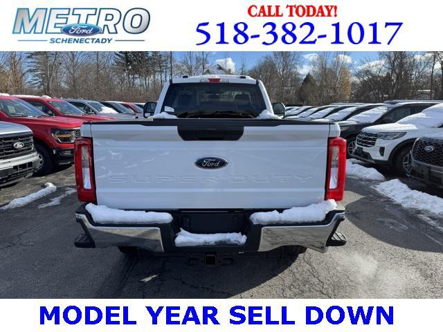 new 2024 Ford F-250 car, priced at $52,000