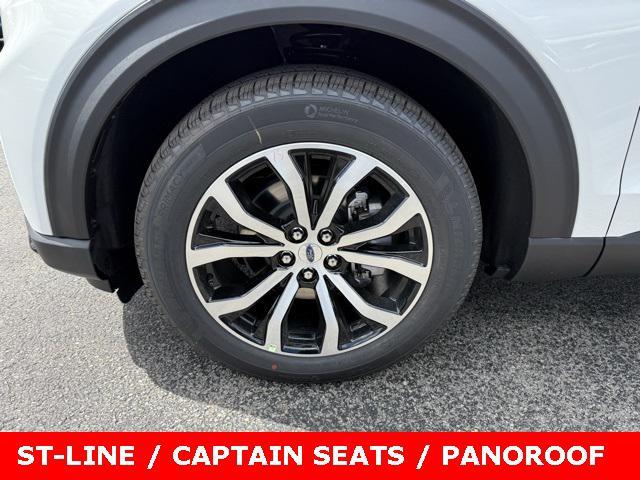 new 2025 Ford Explorer car, priced at $46,700