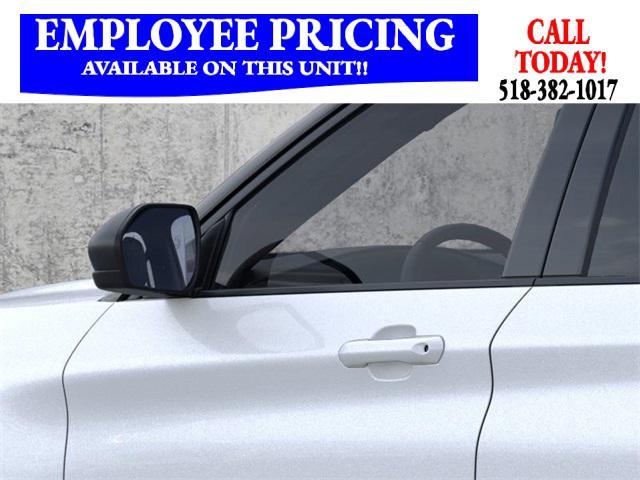 new 2025 Ford Explorer car, priced at $42,546