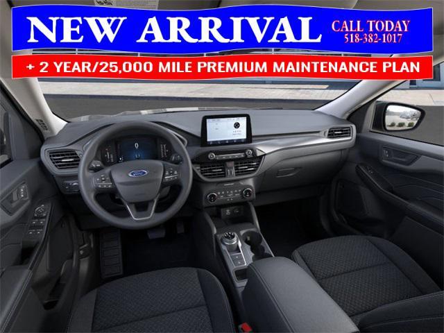 new 2025 Ford Escape car, priced at $30,655
