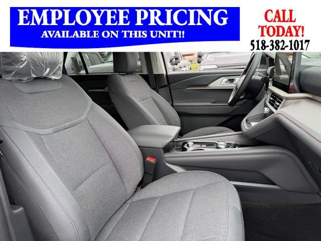 new 2025 Ford Explorer car, priced at $38,149