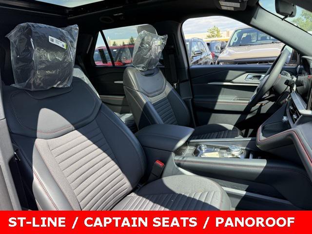 new 2025 Ford Explorer car, priced at $46,800