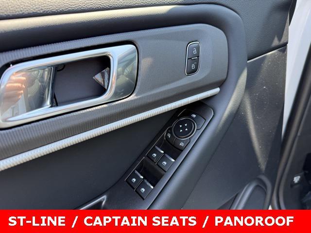 new 2025 Ford Explorer car, priced at $46,800