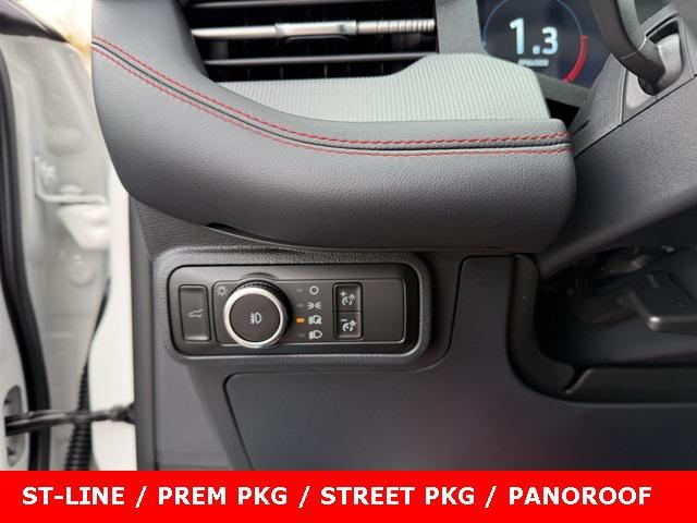 new 2025 Ford Explorer car, priced at $50,000