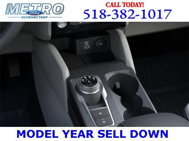 new 2024 Ford Escape car, priced at $25,000