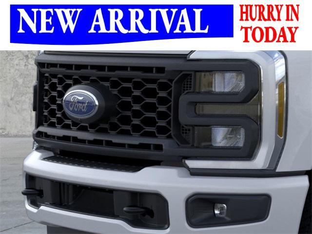 new 2025 Ford F-350 car, priced at $58,500