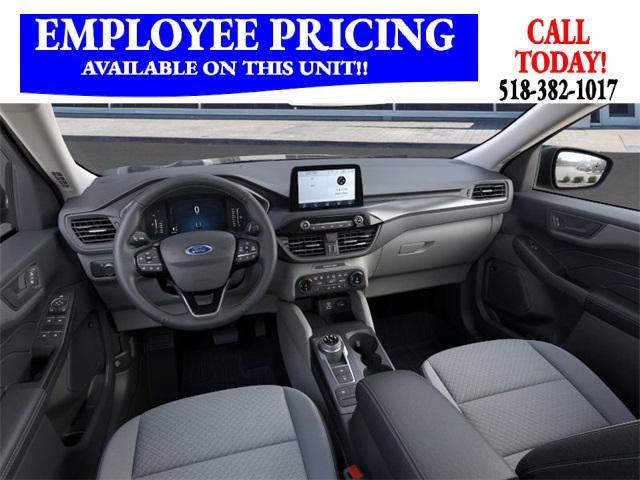 new 2025 Ford Escape car, priced at $31,036