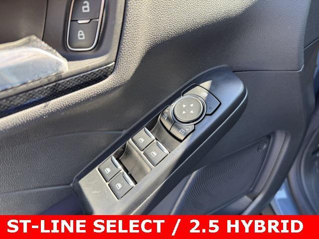 new 2025 Ford Escape car, priced at $31,500
