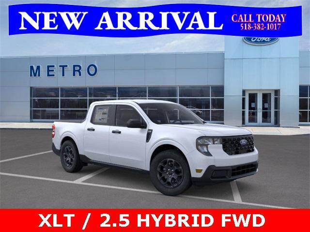 new 2025 Ford Maverick car, priced at $32,475