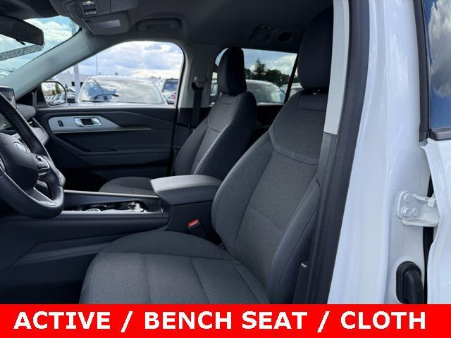 new 2025 Ford Explorer car, priced at $39,500