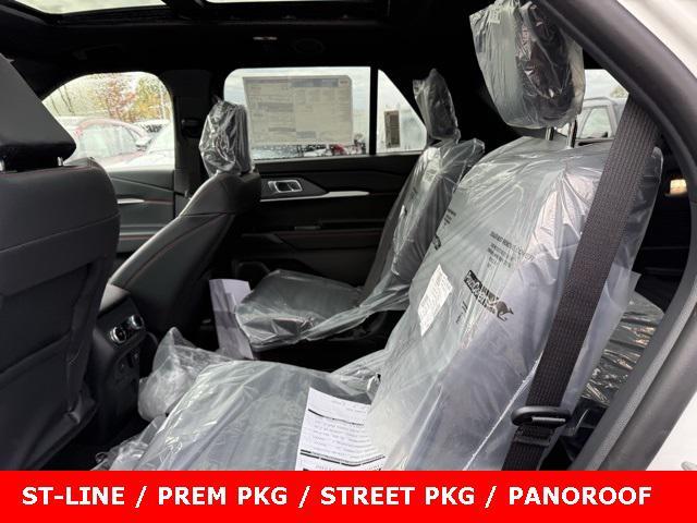 new 2025 Ford Explorer car, priced at $50,000