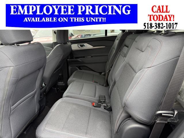 new 2025 Ford Explorer car, priced at $37,439