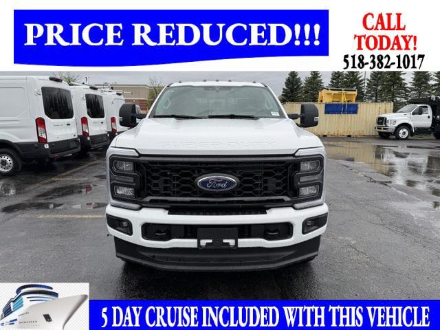 new 2025 Ford F-350 car, priced at $57,222