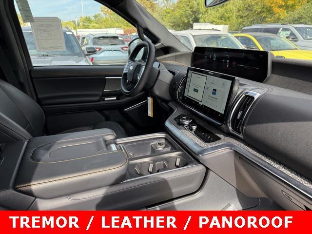 new 2025 Ford Expedition car, priced at $84,500