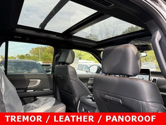 new 2025 Ford Expedition car, priced at $84,500