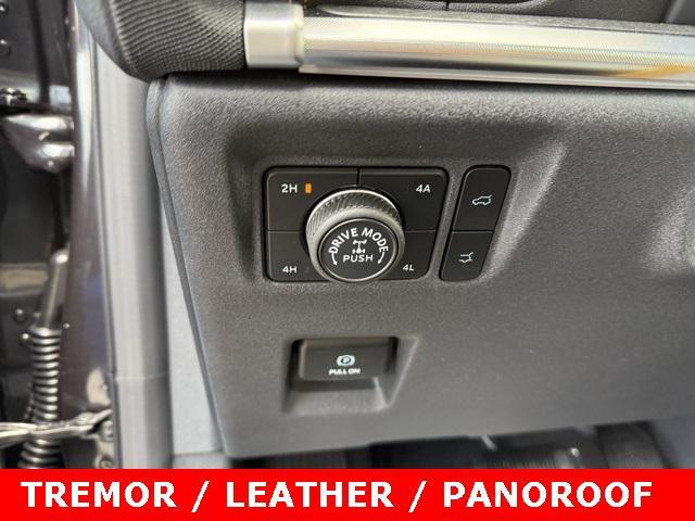 new 2025 Ford Expedition car, priced at $84,500