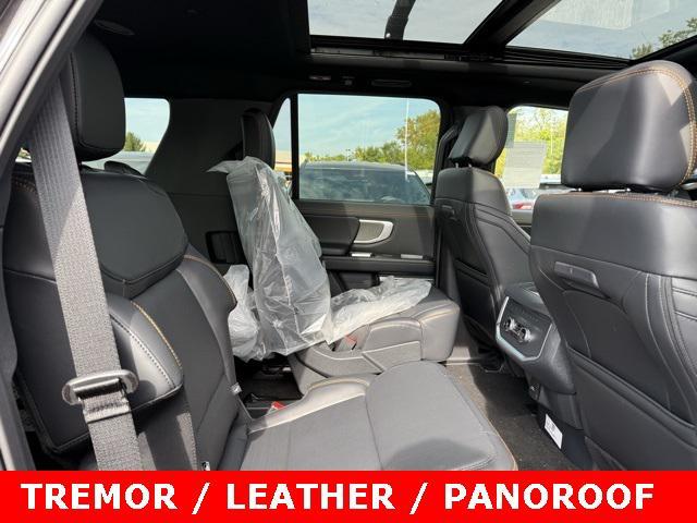 new 2025 Ford Expedition car, priced at $84,500