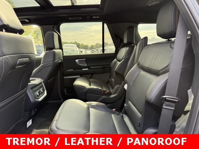 new 2025 Ford Expedition car, priced at $84,500