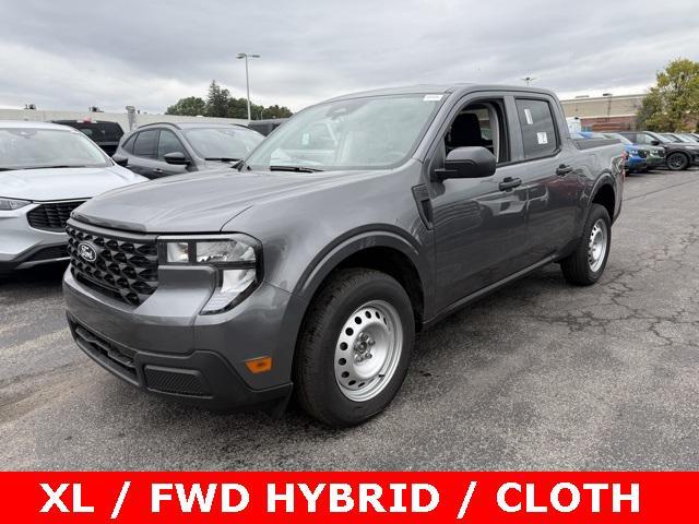 new 2025 Ford Maverick car, priced at $29,300