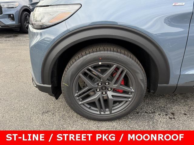 new 2025 Ford Explorer car, priced at $49,900