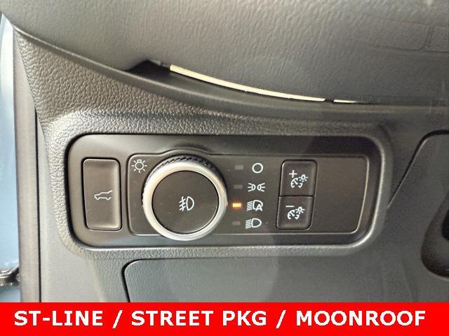 new 2025 Ford Explorer car, priced at $49,900