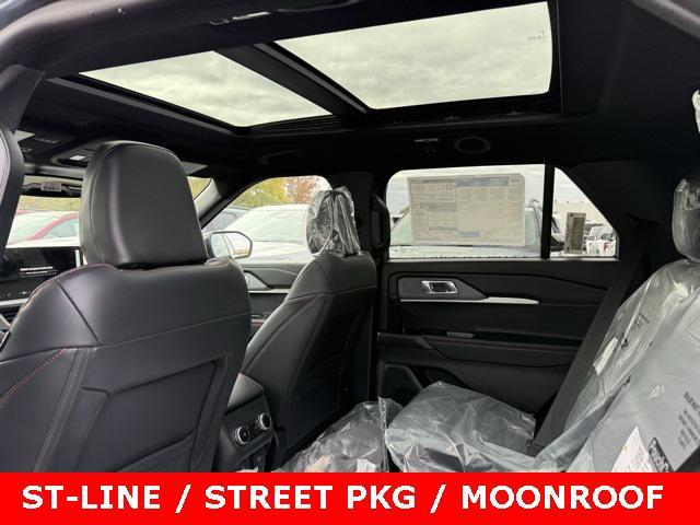 new 2025 Ford Explorer car, priced at $49,900