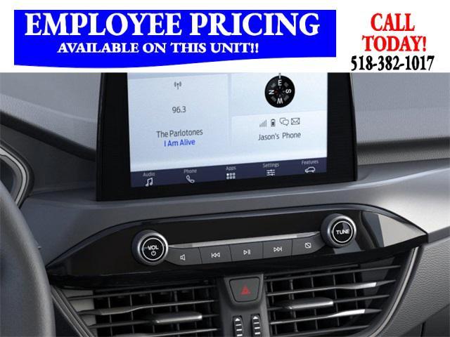 new 2025 Ford Escape car, priced at $31,036