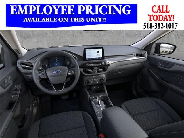 new 2025 Ford Escape car, priced at $31,036