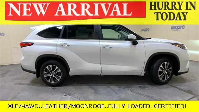 used 2023 Toyota Highlander car, priced at $39,000