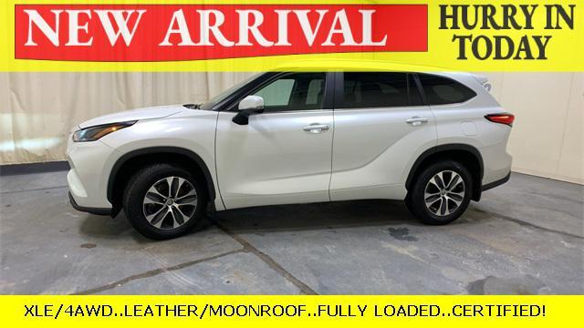 used 2023 Toyota Highlander car, priced at $39,000