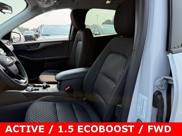 new 2025 Ford Escape car, priced at $26,500