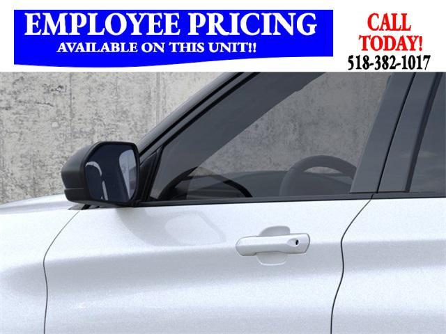 new 2025 Ford Explorer car, priced at $38,085