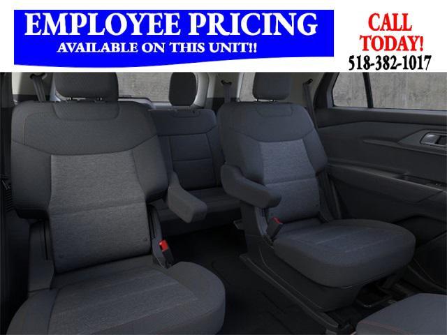 new 2025 Ford Explorer car, priced at $38,085