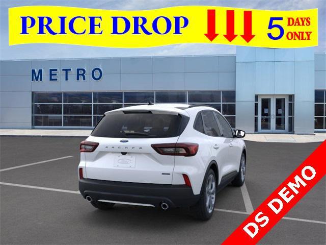 new 2025 Ford Escape car, priced at $30,000