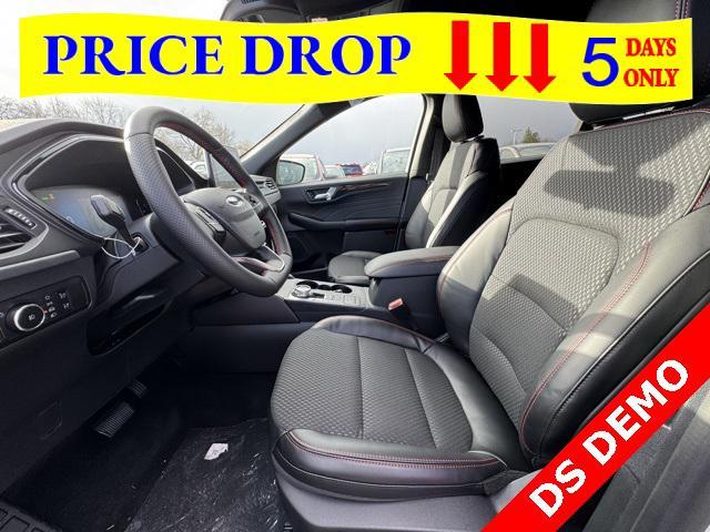 new 2025 Ford Escape car, priced at $30,000
